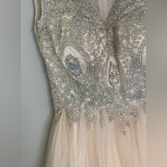 Cinderella Divine Women’s Formal Event Short Party Prom Homecoming Dress Size 6 - Picture 10 of 16